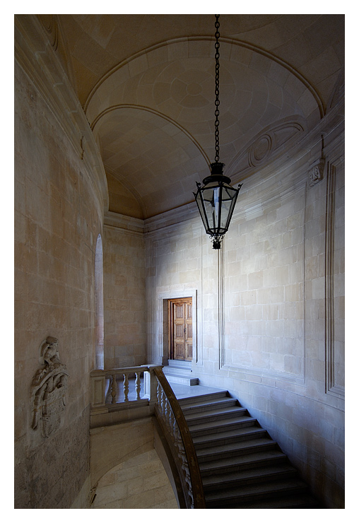 [ Nur ein Treppenaufgang im Palacio Carlos V ]