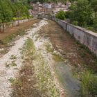 nur noch ein Rinnsal ist der Fluss durch Pianello