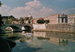 Nur wieder eine Brücke mit Reflexionen? - Rom5