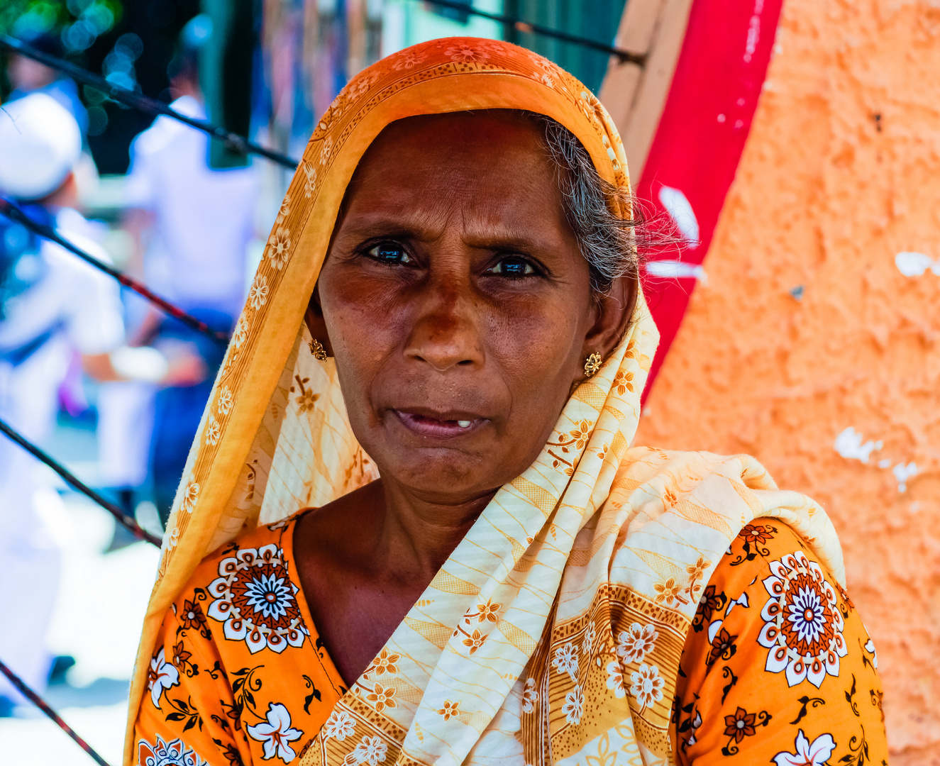 Nuss-Verkäuferin in Sri Lanka