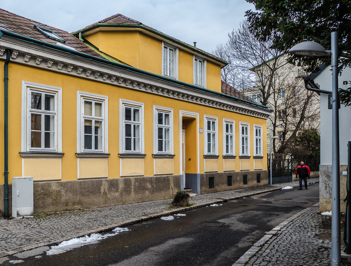 Nußwald Gasse 15 - Döbling