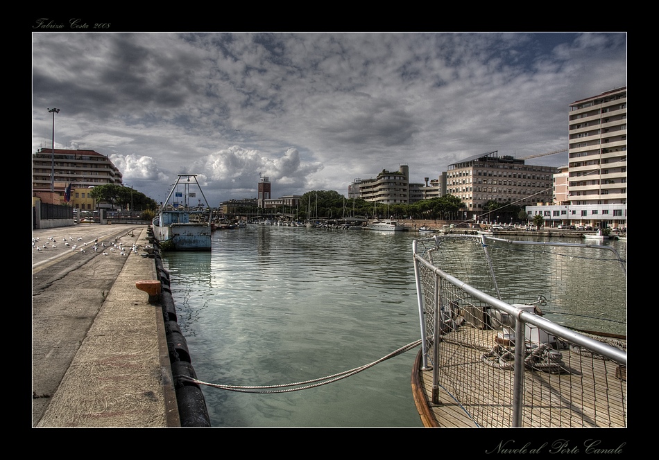 Nuvole al Porto Canale