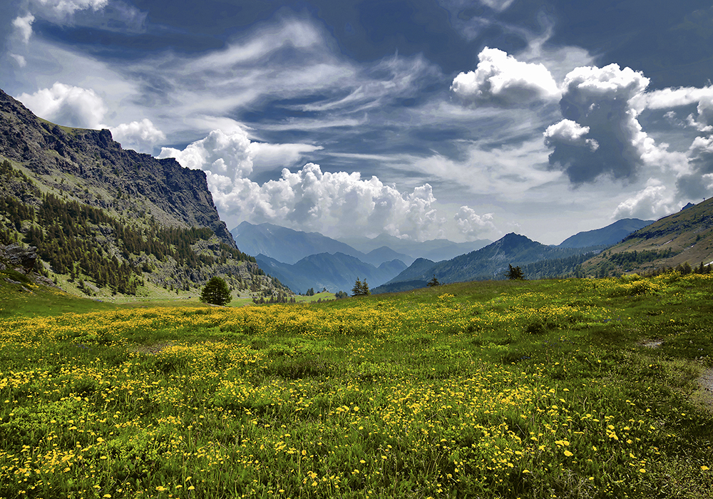 NUVOLE SULLA VALLE