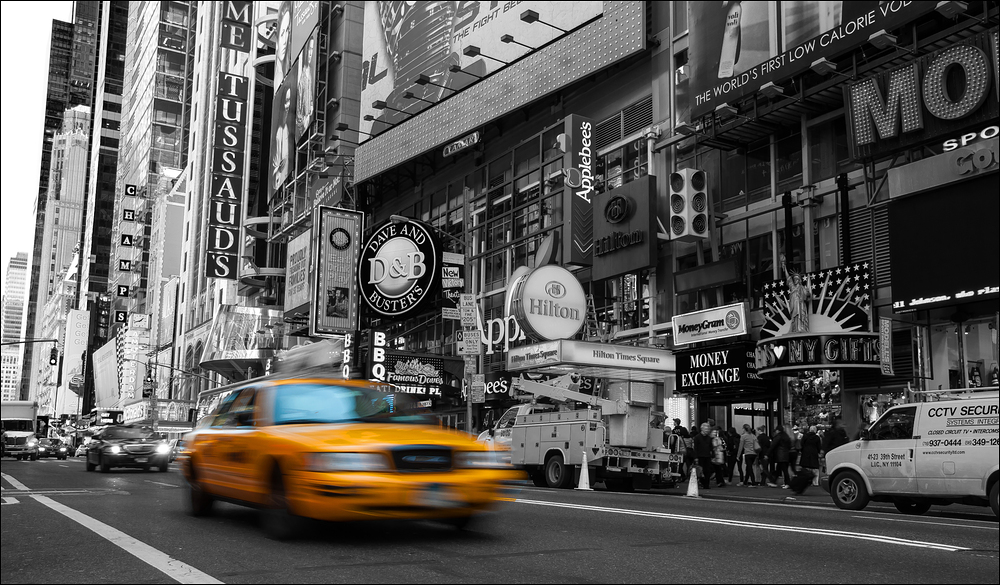 N.Y. [103] - Yellow Cab near Times Square