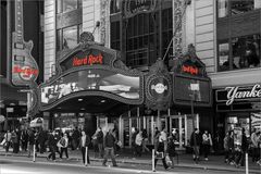 N.Y. [122] - Hard Rock Cafe
