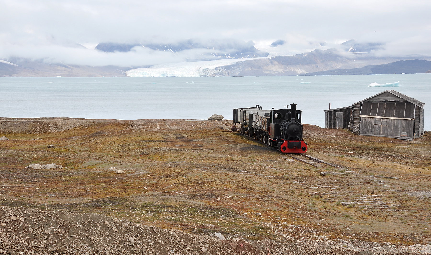 Ny Alesund 78°56' N 11°56' E