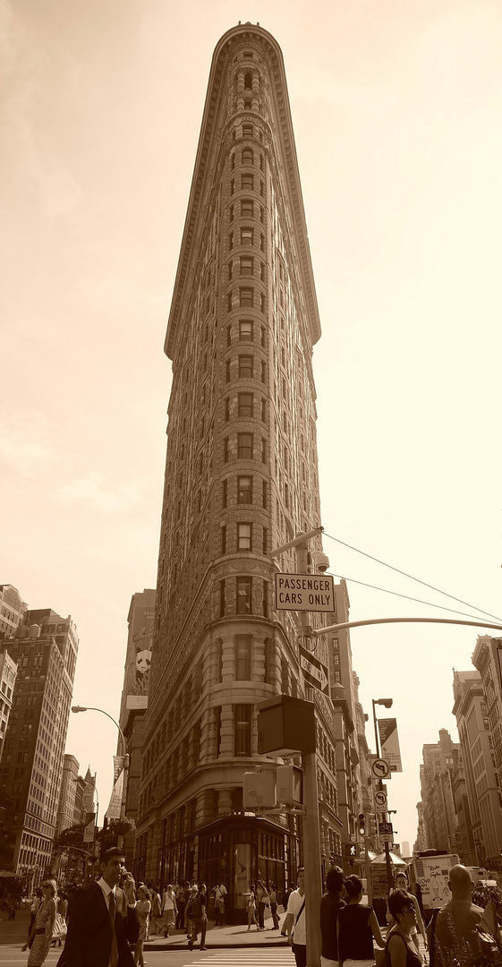 NY, Flat Iron Building