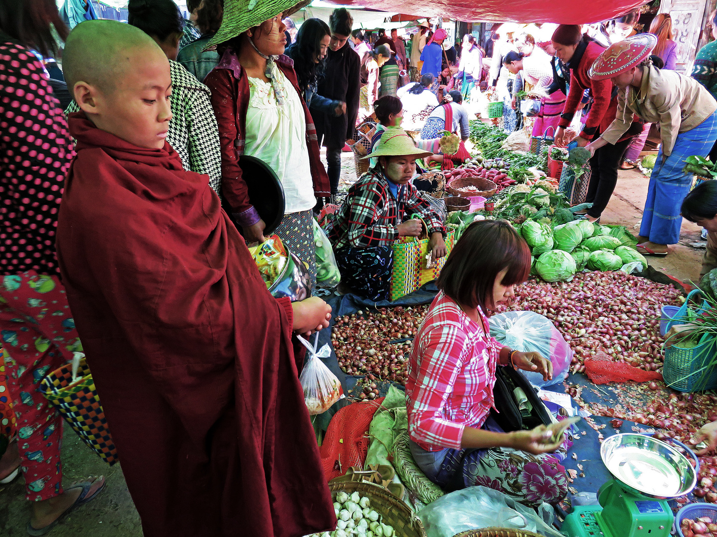 Nyaungshwe Market, Myanmar