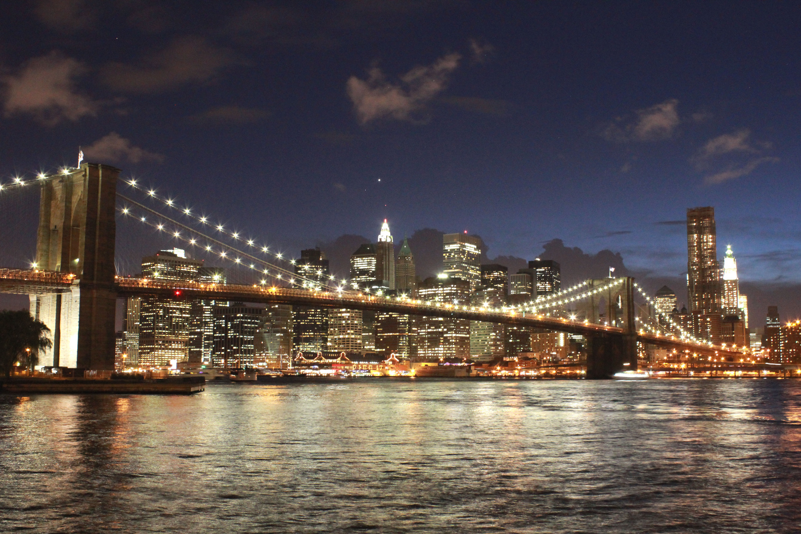 NYC Brooklyn Bridge & Downtown Manhattan