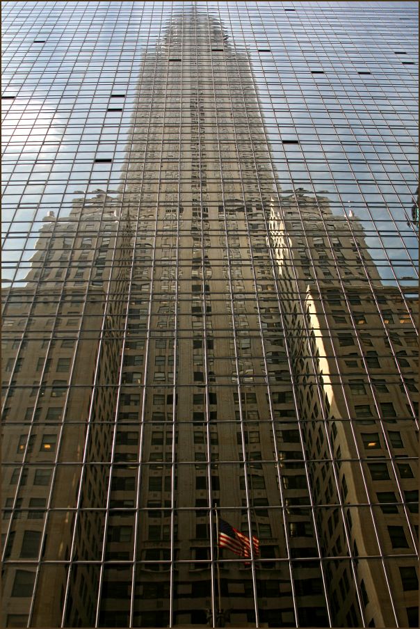 NYC Spiegelbilder - Chrysler Building