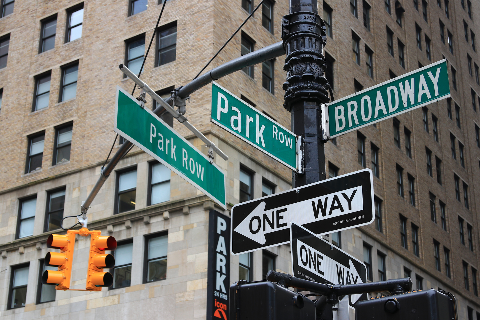 NYC ...Straßenschild...wohin denn jetzt....???