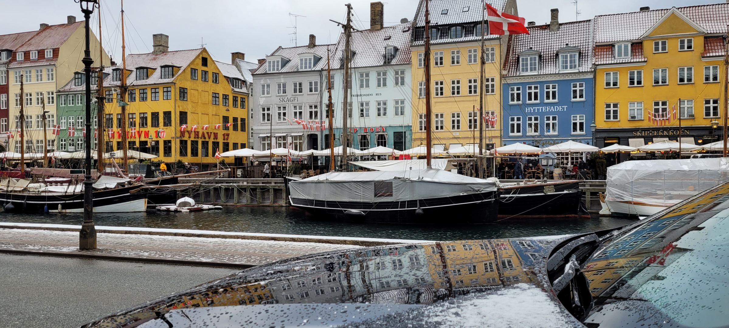 Nyhavn im Autospiegel