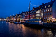 Nyhavn @ night