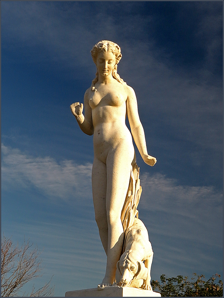 Nymphe - Jardin des Tuileries - Paris