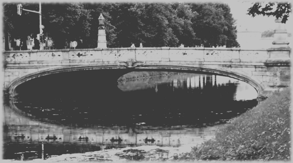 Nymphenburg - Brücke