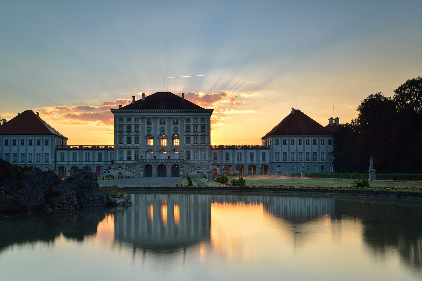 Nymphenburg erstrahlt im Morgenglanz