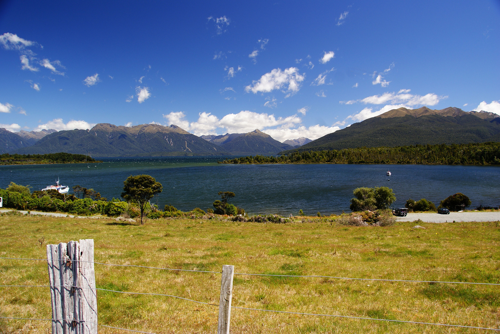 NZ Lake Te Anau im Norden