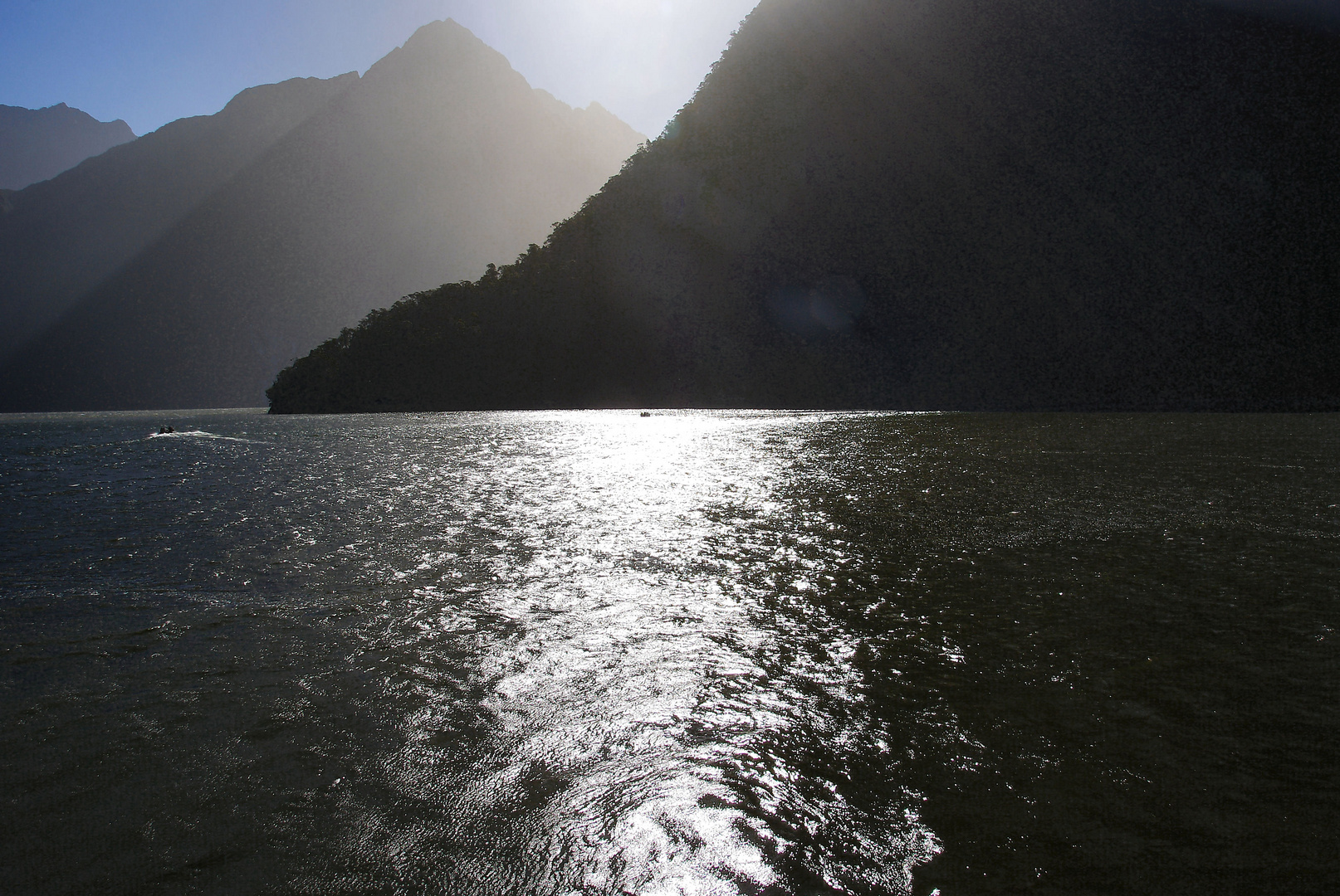 NZ Milford Sound Es wird ruhig