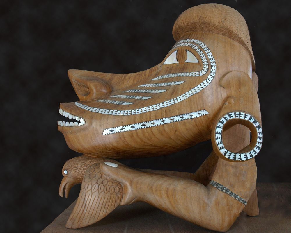 Nzu-Nzu - Sculpture de proue des pirogues des Iles Salomon