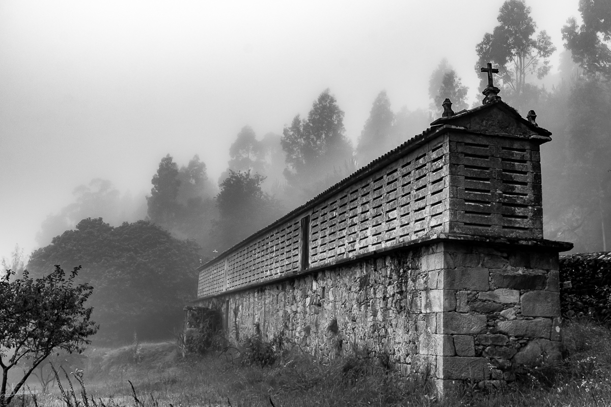 O horreo mais longo de Galicia