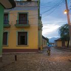O sol por (Anocheciendo ) en Trinidad Cuba