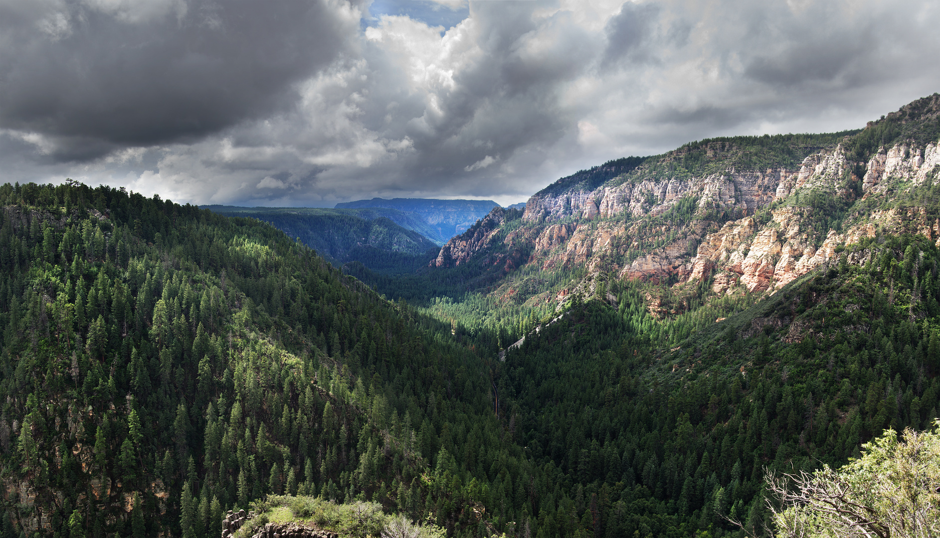 Oak Creek Canyon