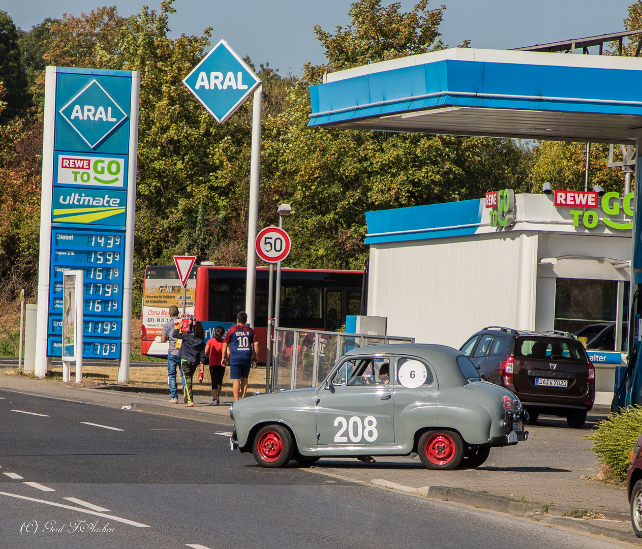 ob der Oldtimer auch vom Dieselfahrverbot betroffen ist ? :-)