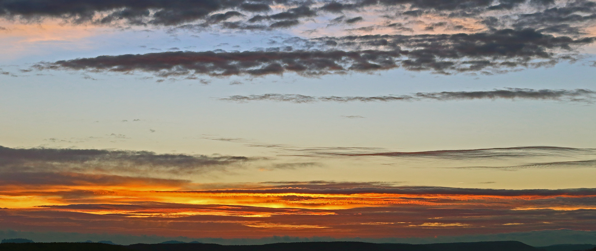 Ob es wohl solch einen Himmel Richtung Winter noch mal gibt ?...