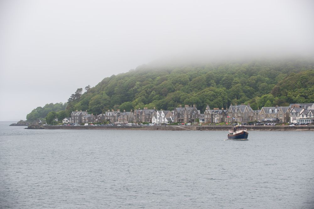 Oban im Nebel / Schottland