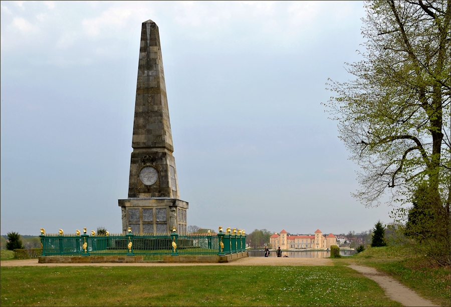 Obelisk Rheinsberg ...