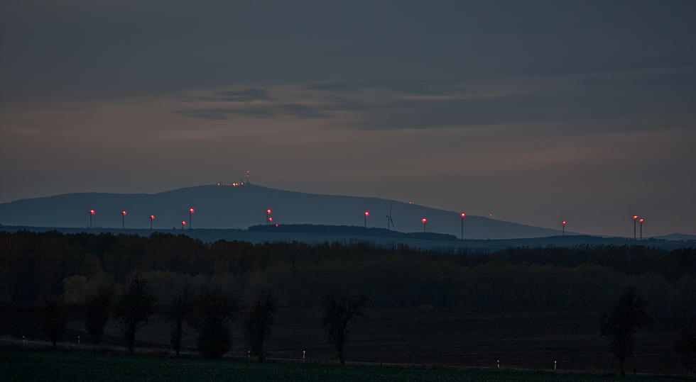 Oben brennt noch Licht...