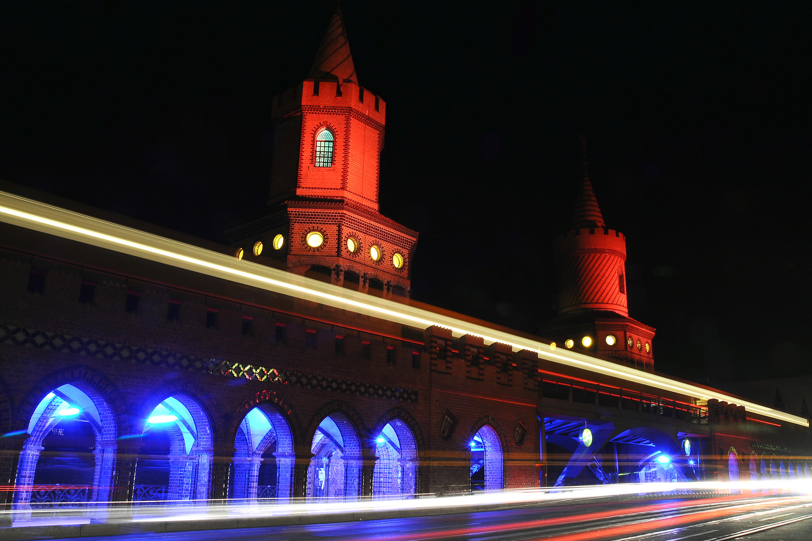 Oberbaum brücke !