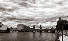 Oberbaumbrücke...