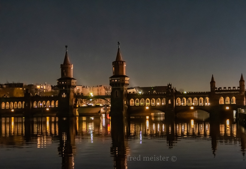 Oberbaumbrücke bei Nacht