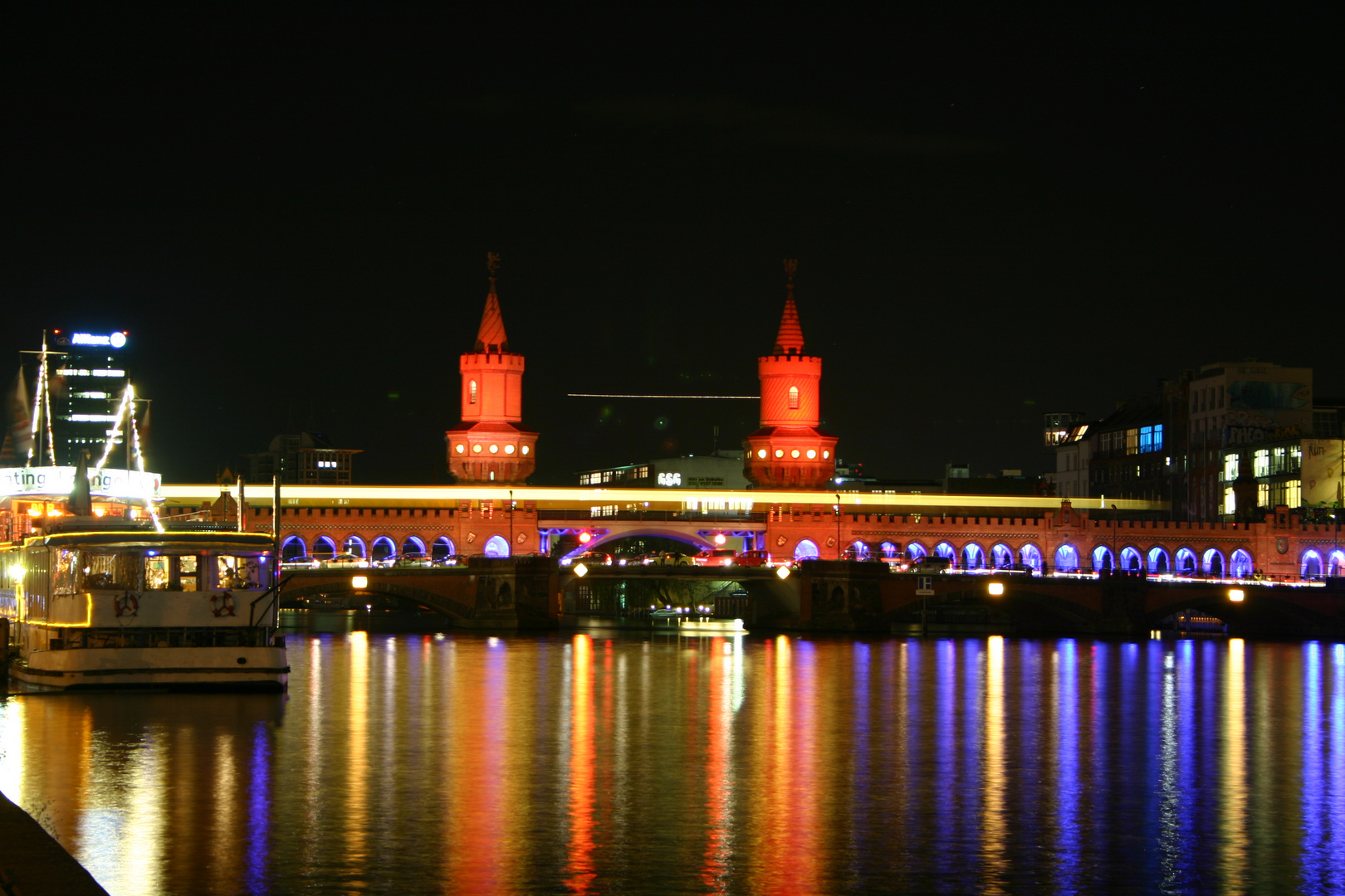 Oberbaumbrücke beim Festival of Lights.
