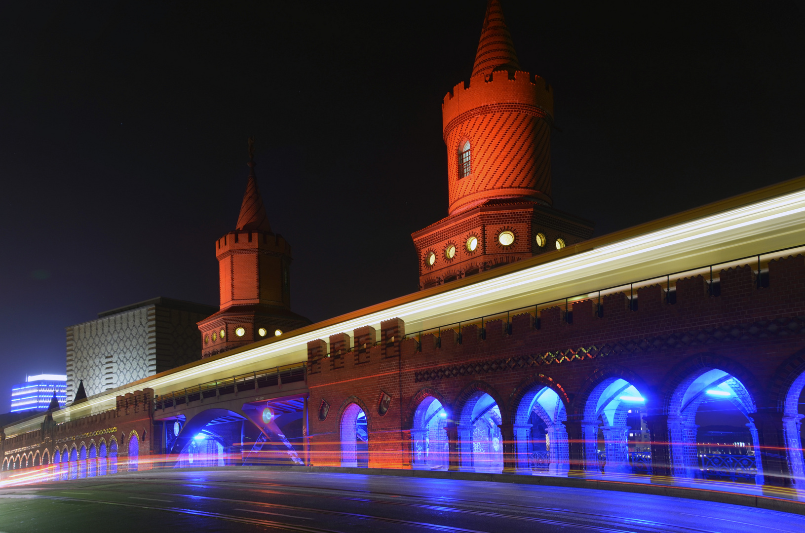 Oberbaumbrücke Berlin zum Festival of lights