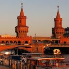 Oberbaumbrücke im Abendlicht