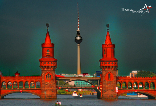 Oberbaumbrücke in Berlin Treptow