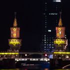 Oberbaumbrücke mit Herzen