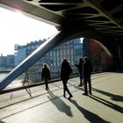 Oberbaumbrücke mit Schattenwesen