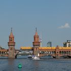 Oberbaumbrücke vom Wasser aus gesehen