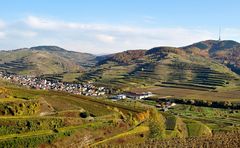 Oberbergen ~ Herbst-Panorama mit Totenkopf