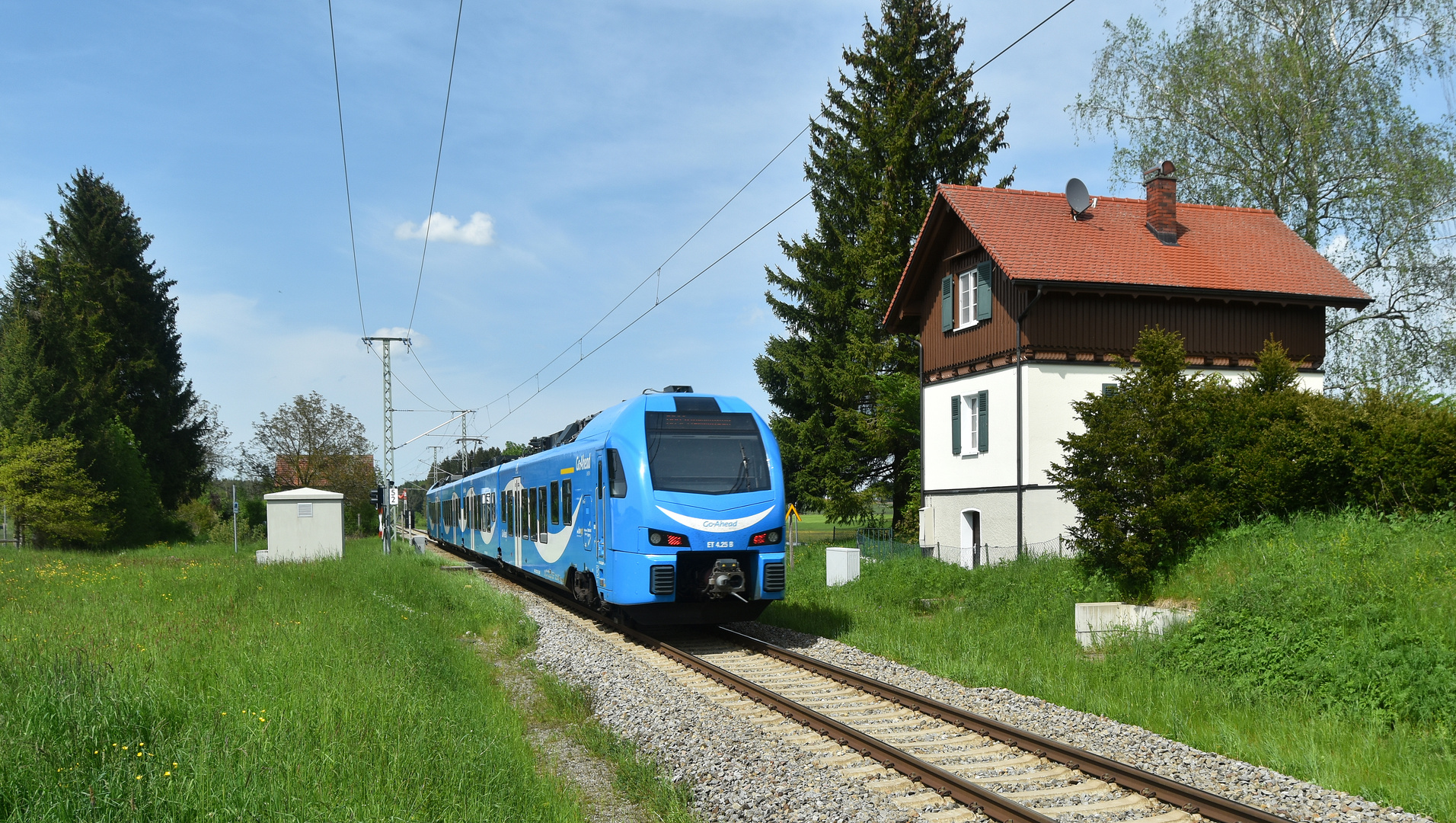 Obere Allgäubahn bei Wallmusried 21.5.2023