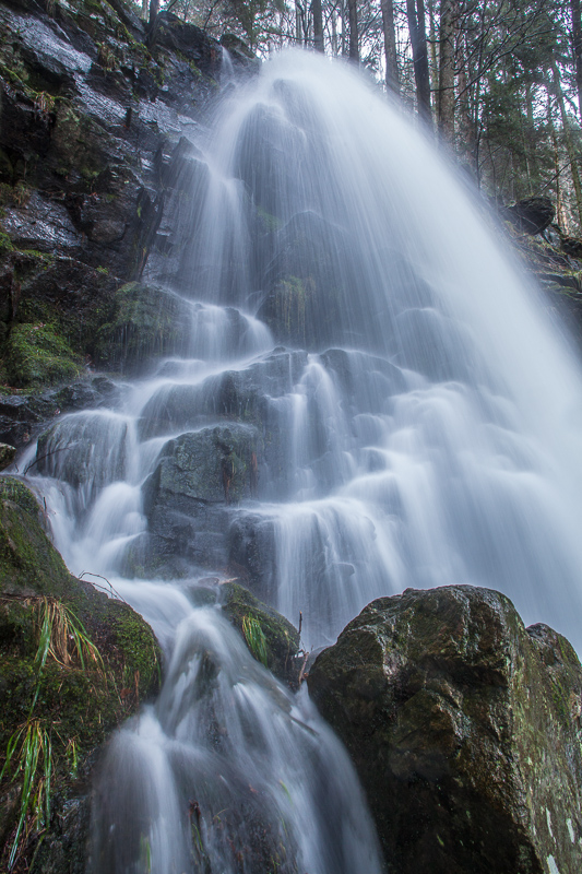 Obere Stufe des Zweribach-Wasserfalls