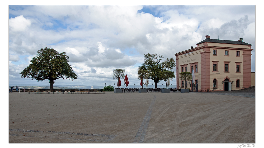 Obere Terrassenbatterie und Oberer Schlosshof...