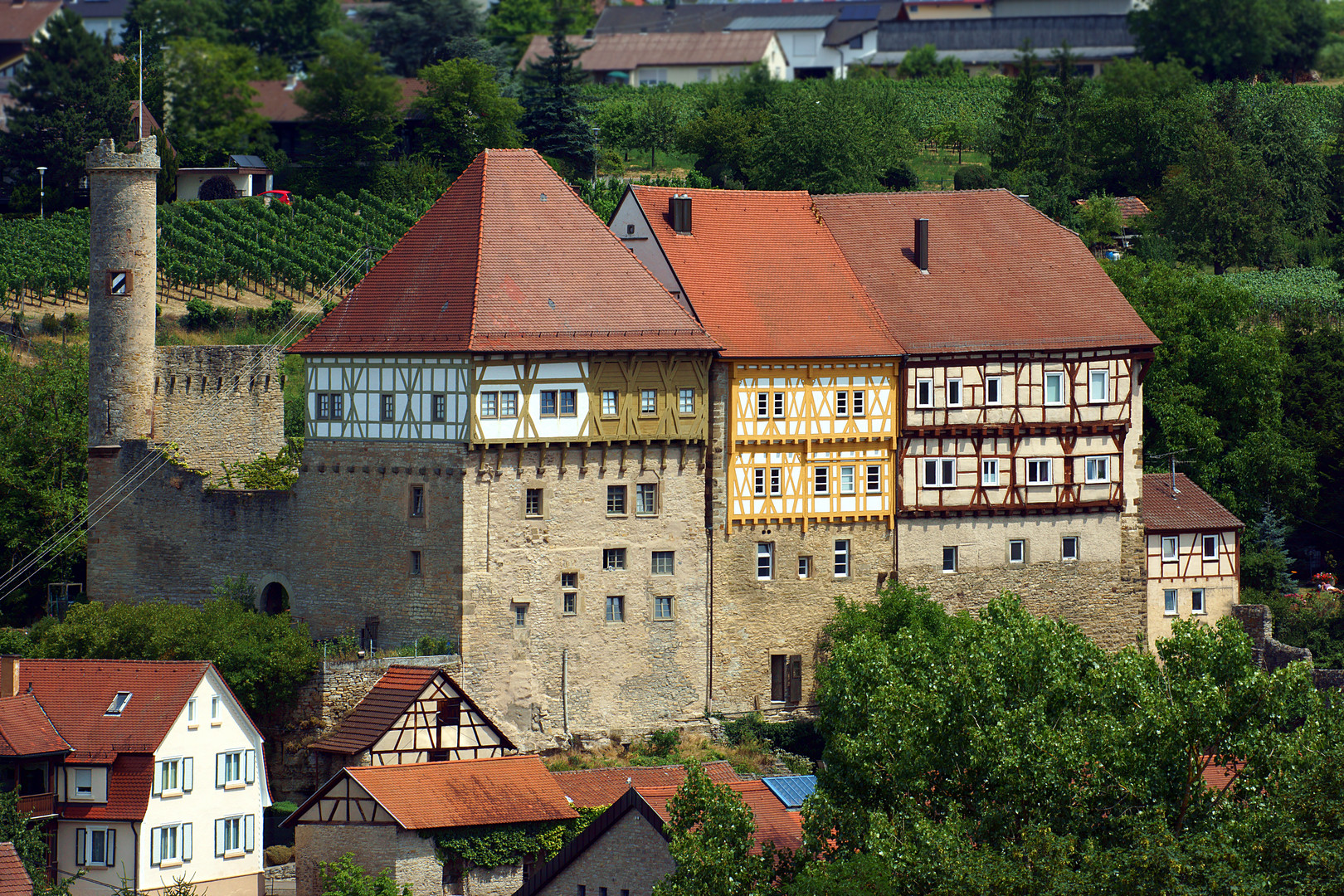 OBERES SCHLOSS IN TALHEIM