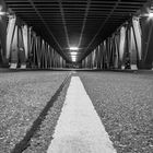 Oberhafenbrücke Hamburg bei Nacht