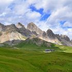 oberhalb des Passo San Pellegrinio