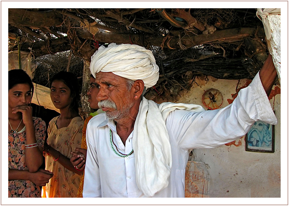 Oberhaupt einer Bishnoi-Famile