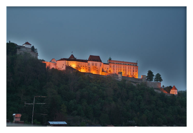 Oberhaus Passau in der Dämmerung